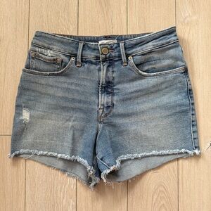 Good American Jean Shorts Women’s Size 28